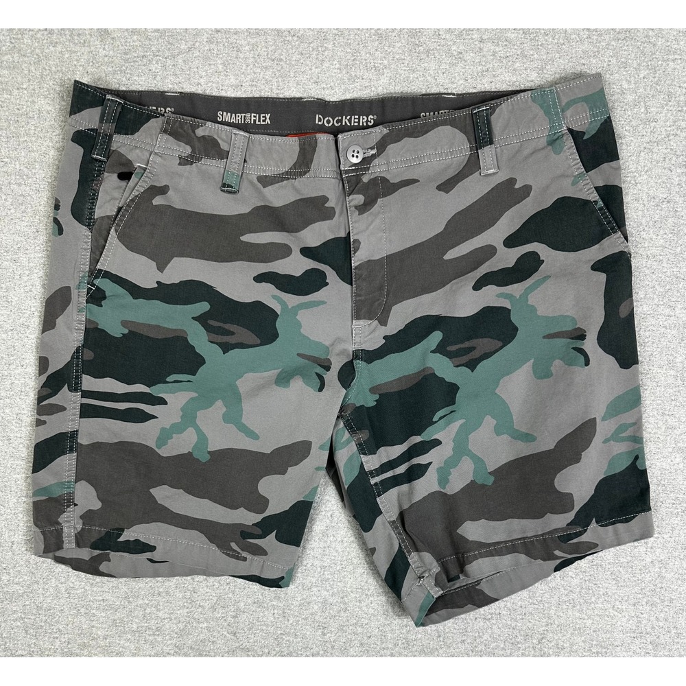 Dockers Camo Shorts Mens 42x9" Grey Green Smart 360 Flex Flat Front